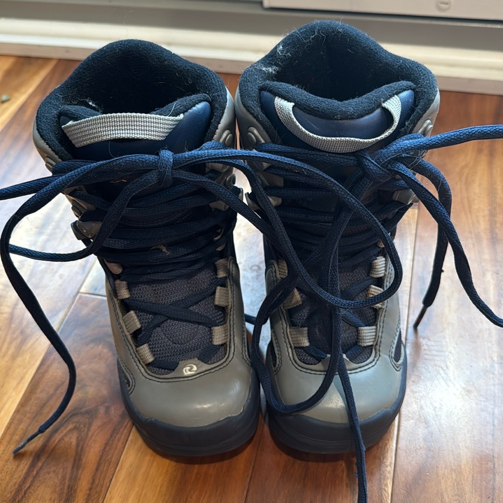 Rossignol Kids Boots - Dark Gray and Navy